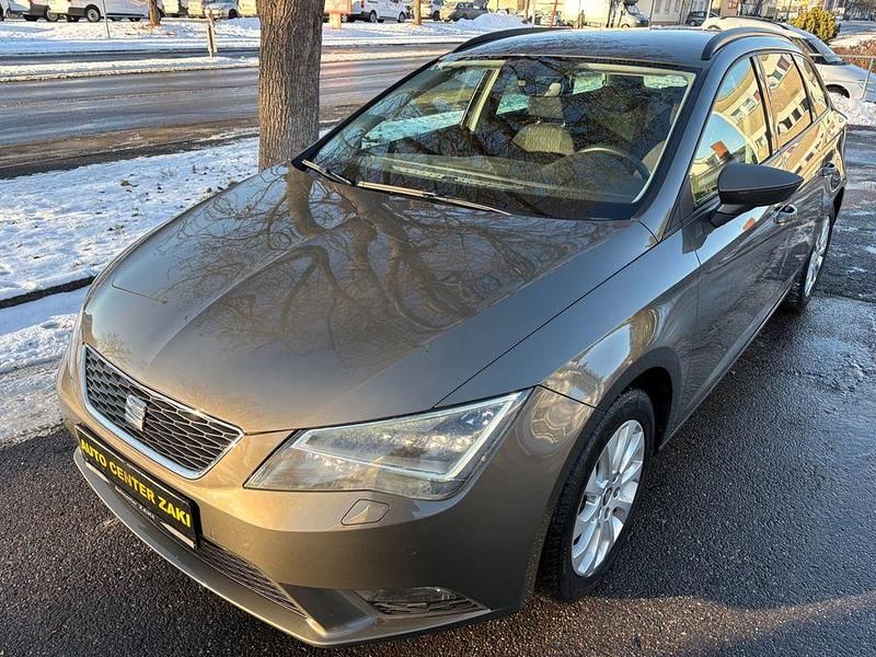 Braun Gebraucht 2016 Seat Leon ST Style Kombi | 12.950 € (Fairer Preis) - Bild 1/4