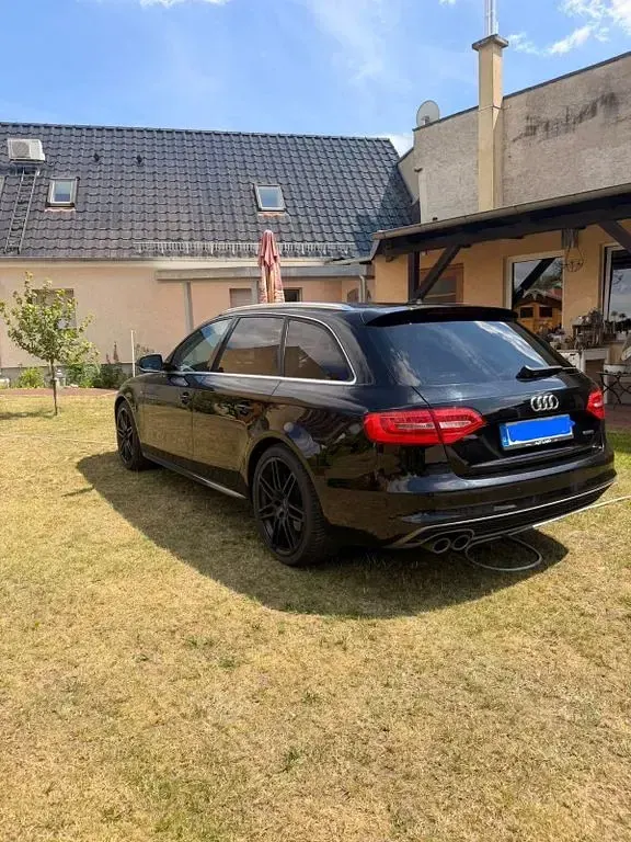 Gebraucht Audi A4 S-Line 150 PS (110 kW) 2015 Schwarz Kombi