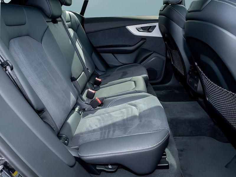 Gebraucht Audi Q8 286 PS (210 kW) 2025 Grau SUV