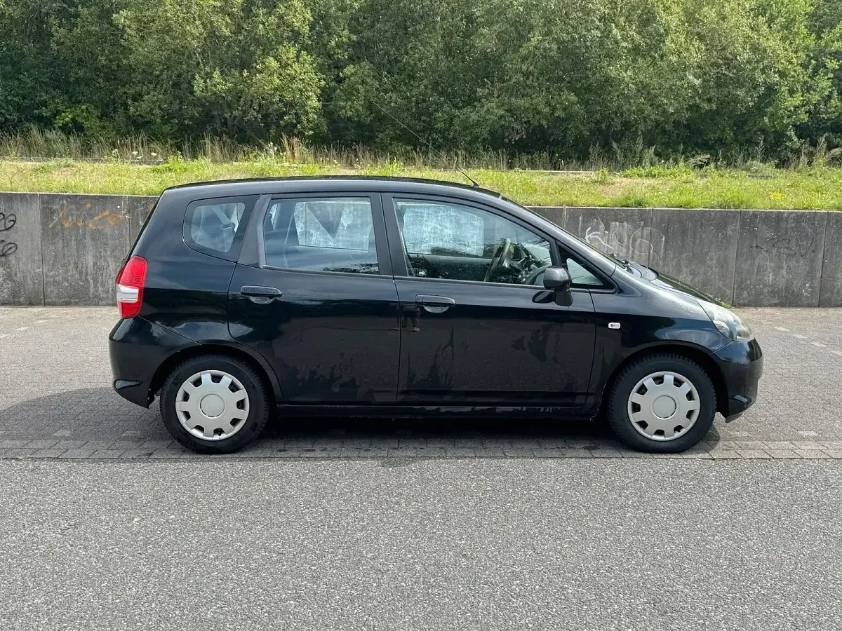 Gebraucht Honda Jazz 78 PS (57 kW) 2006 Schwarz Kleinwagen