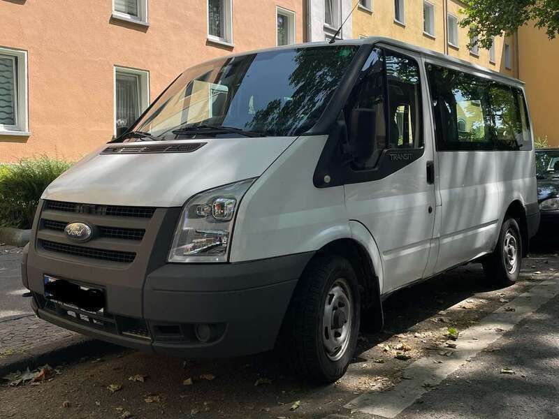 Weiß Gebraucht 2010 Ford Transit Basis Van / Kleinbus | 4.000 € (Etwas zu teuer) - Bild 1/4