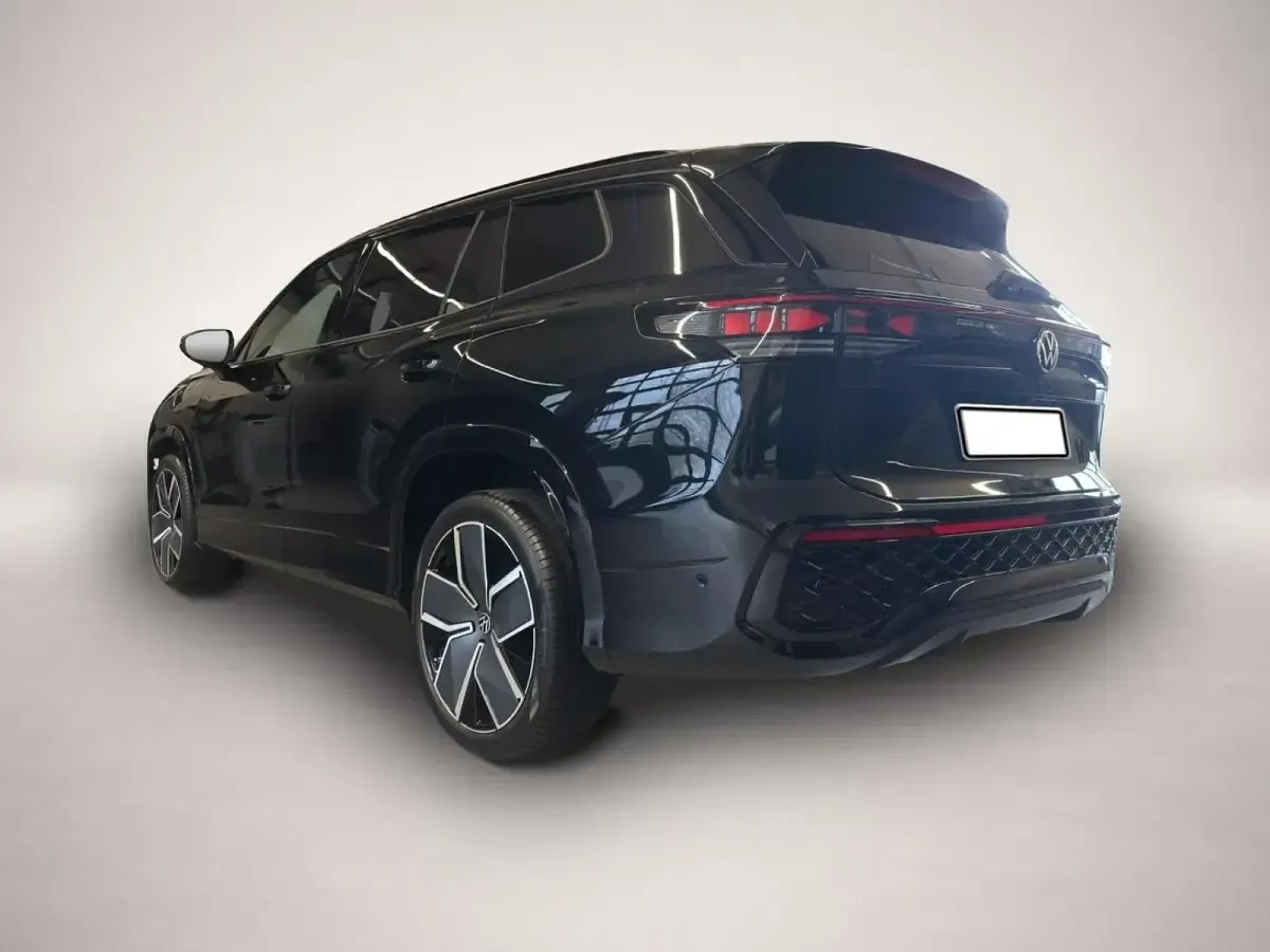 Gebraucht VW Tayron Style 150 PS (110 kW) 2025 Manufacturer SUV