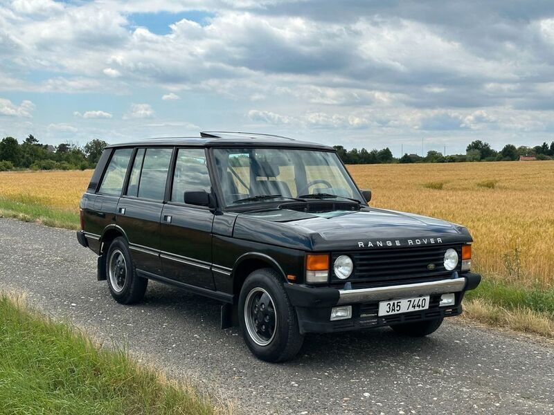Schwarz Gebraucht 1993 Land Rover Range Rover Classic Vogue SUV | 30.999 € - Bild 1/4