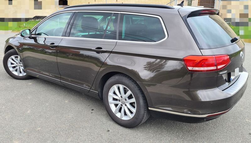 Gebraucht VW Passat 150 PS (110 kW) 2015 Braun Kombi