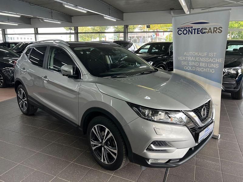 Silber Gebraucht 2019 Nissan Qashqai N-Connecta SUV | 16.950 € (Fairer Preis) - Bild 1/4