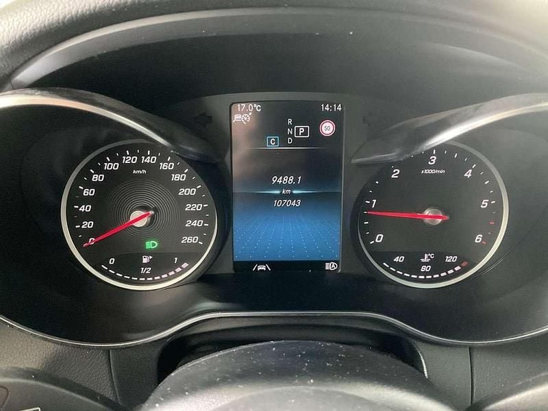 Grau Gebraucht 2020 Mercedes GLC220 SUV | 29.888 € (Superpreis) - Bild 1/4