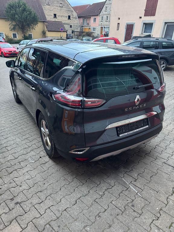 Gebraucht Renault Espace Business 160 PS (117 kW) 2018 Grau Van / Kleinbus