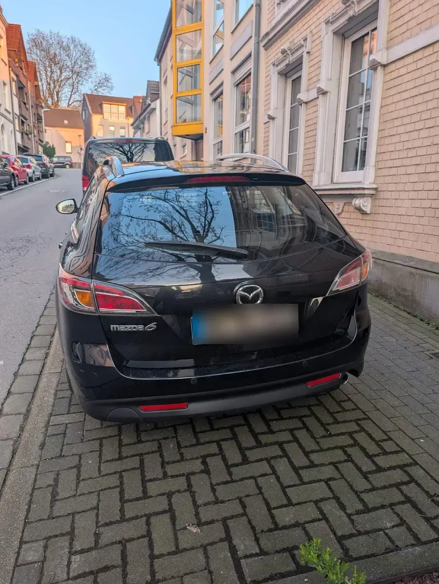 Gebraucht Mazda 6 163 PS (119 kW) 2011 Schwarz Kombi