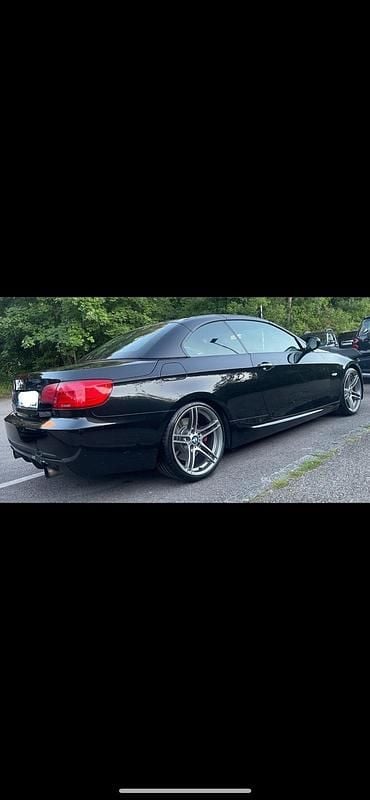 Gebraucht BMW 335 Cabriolet M Performance 326 PS (239 kW) 2011 Schwarz Cabrio