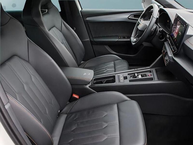 Second-hand Cupra Leon 245 CP (180 kW) 2024 Alb Break