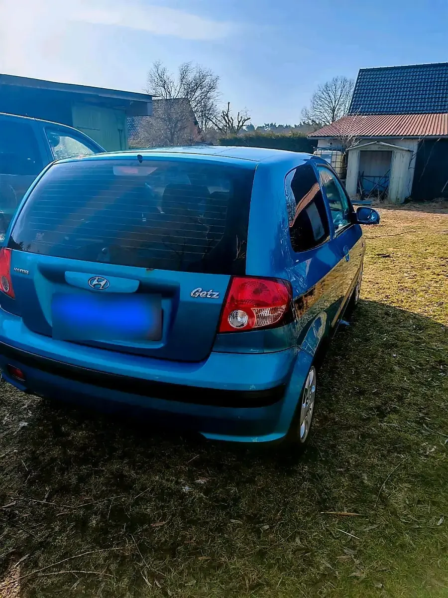 Second-hand Hyundai Getz 62 CP (45 kW) 2003 Albastru Hatchback