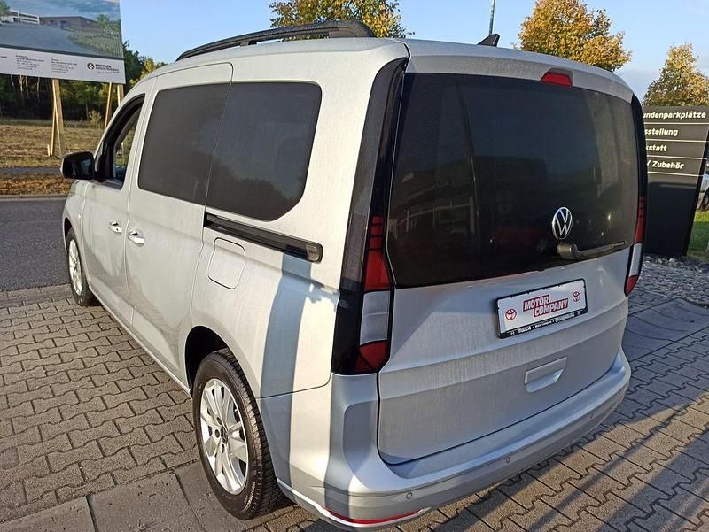 Gebraucht VW Caddy Life 102 PS (75 kW) 2021 Silber Van / Kleinbus