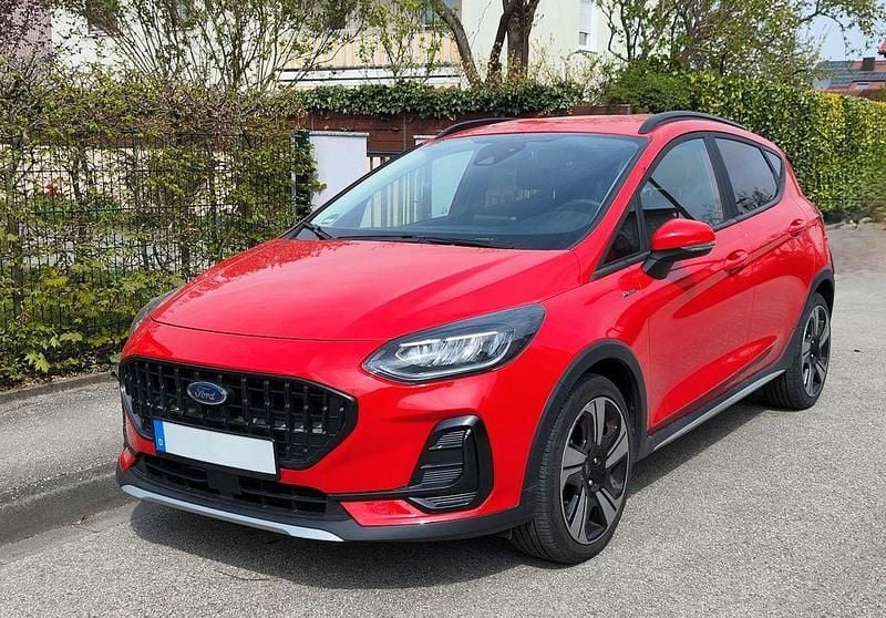 Rot Gebraucht 2022 Ford Fiesta Kleinwagen | 15.700 € (Superpreis) - Bild 1/4