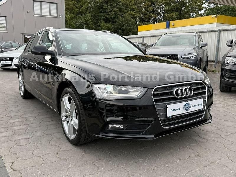 Używany Audi A4 Attraction 170 KM (125 kW) 2015 Czarny Kombi