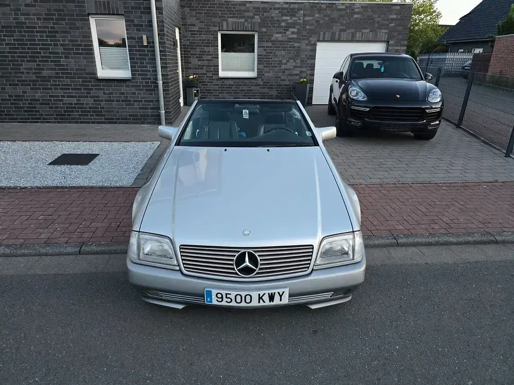 Gebraucht Mercedes SL300 231 PS (169 kW) 1992 Silber Cabrio
