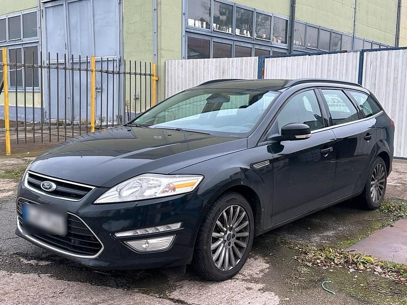Schwarz Gebraucht 2013 Ford Mondeo Kombi | 3.750 € (Etwas zu teuer) - Bild 1/4