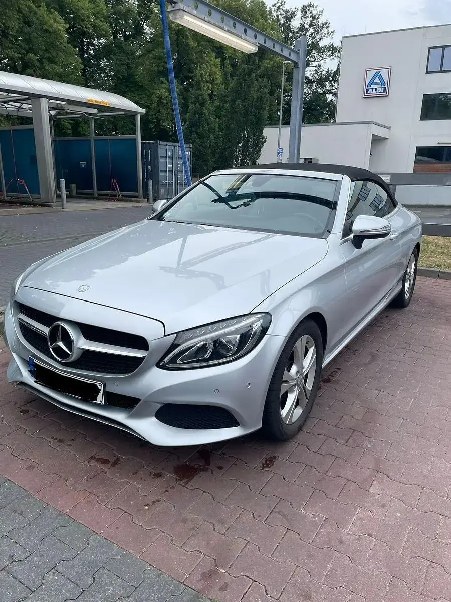 Gebraucht Mercedes C180 AMG Edition 1 156 PS (114 kW) 2016 Silber Cabrio