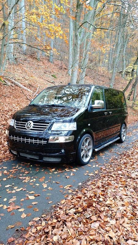Gebraucht VW Multivan Highline 174 PS (127 kW) 2009 Schwarz Van / Kleinbus