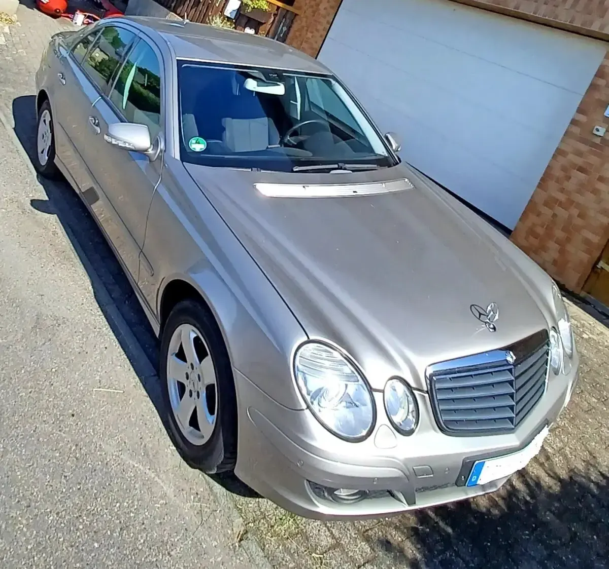 Gebraucht Mercedes 200 183 PS (134 kW) 2006 Silber Limousine