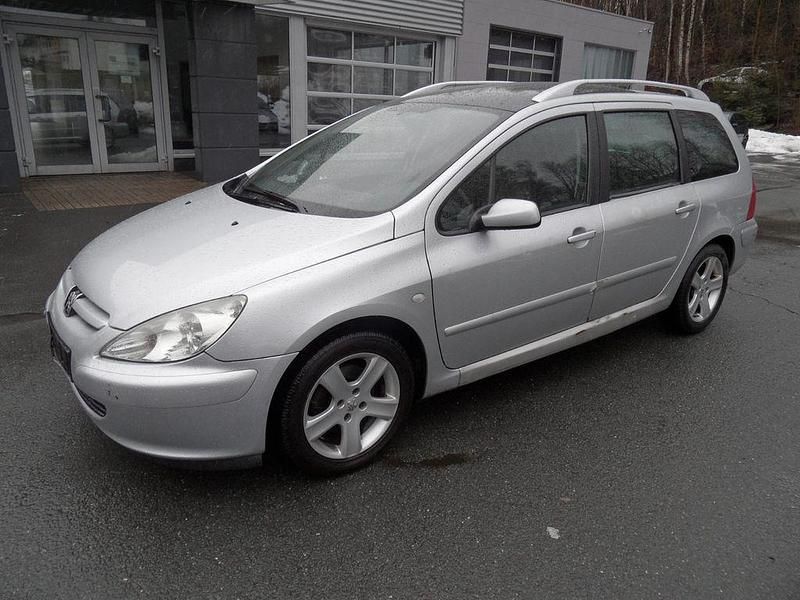 Gebraucht Peugeot 307 140 PS (102 kW) 2005 Silber Limousine