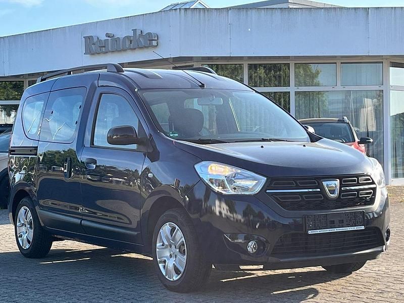 Gebraucht Dacia Dokker 131 PS (96 kW) 2020 Blau Van / Kleinbus