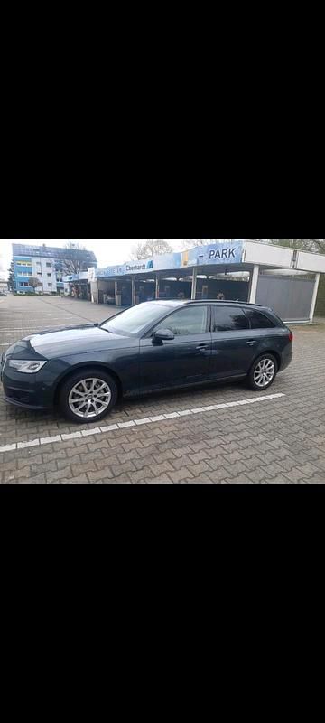 Grau Gebraucht 2017 Audi A4 Kombi | 18.900 € (Fairer Preis) - Bild 1/4