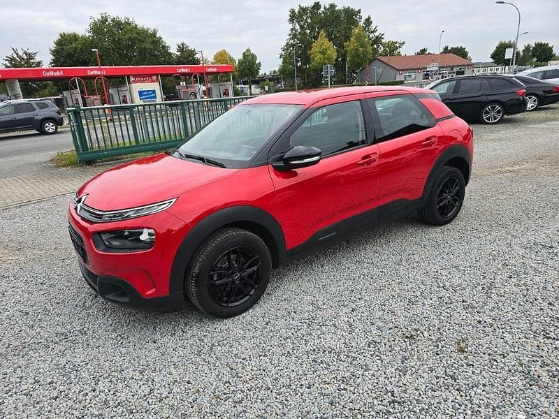 Rot Gebraucht 2020 Citroën C4 Cactus Feel Kleinwagen | 9.950 € (Superpreis) - Bild 1/4
