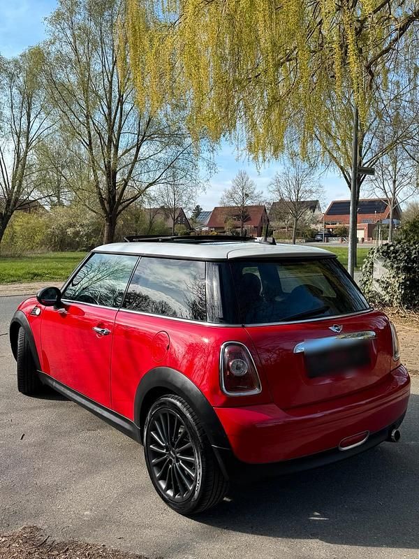 Gebraucht Mini Cooper Chili 122 PS (89 kW) 2009 Rot Kleinwagen