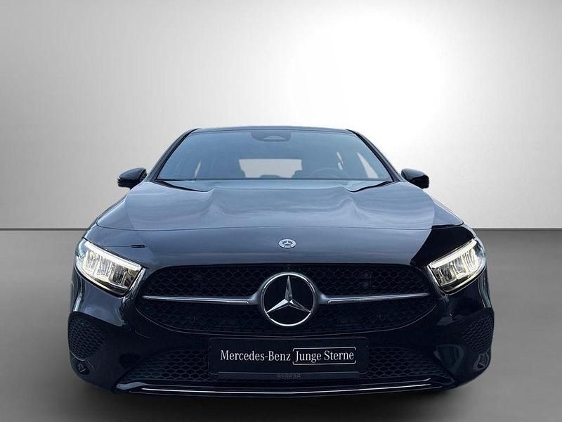 Gebraucht Mercedes A180 Progressive 136 PS (100 kW) 2024 Schwarz Limousine