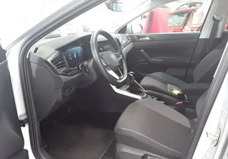 Gebraucht VW Taigo Life 116 PS (85 kW) 2025 Reflexsilber SUV
