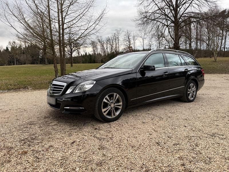 Occasion Mercedes E220 Avantgarde 170 ch (125 kW) 2012 Noir Berline