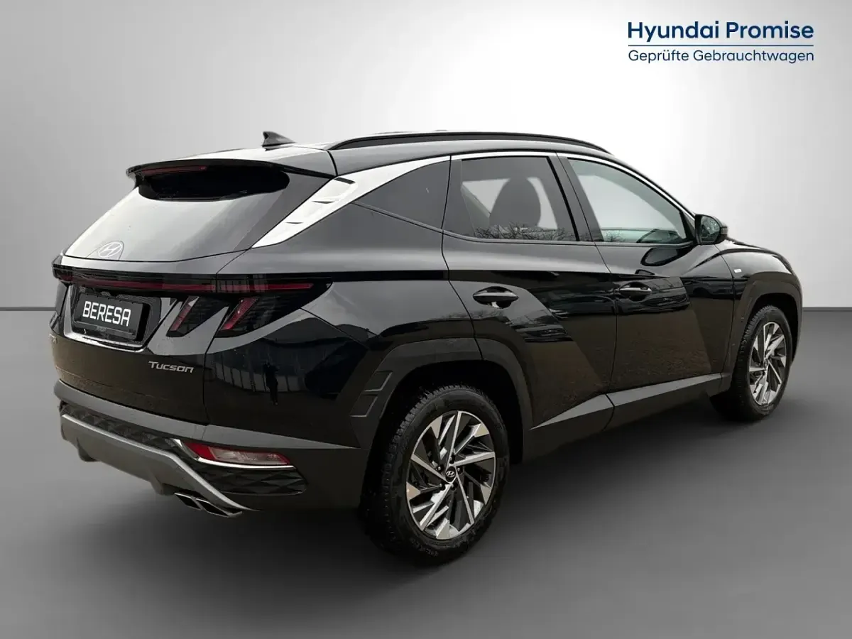 Gebraucht Hyundai Tucson Trend 150 PS (110 kW) 2024 Schwarz SUV