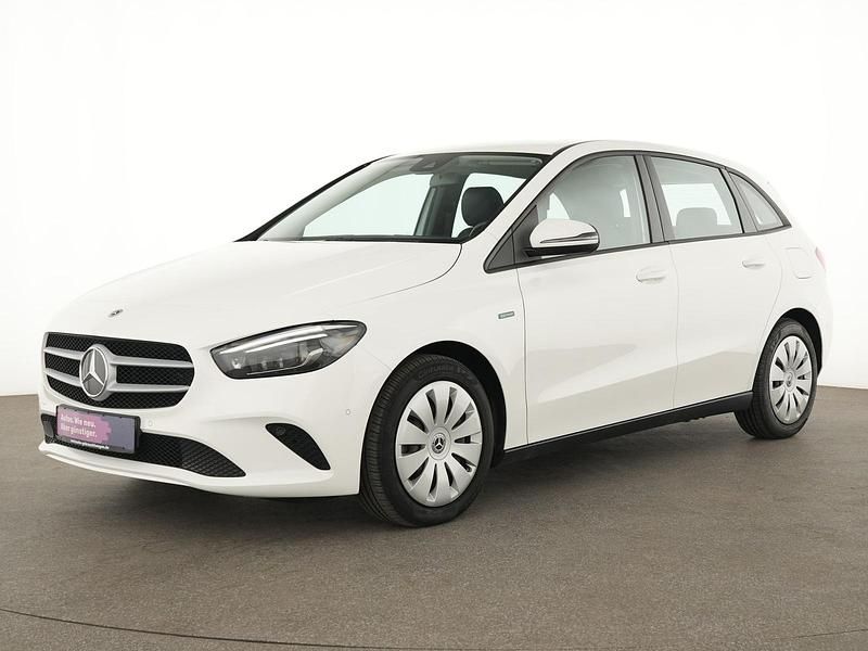 Polarweiss Gebraucht 2021 Mercedes B250e Van / Kleinbus | 22.775 € (Superpreis) - Bild 1/4
