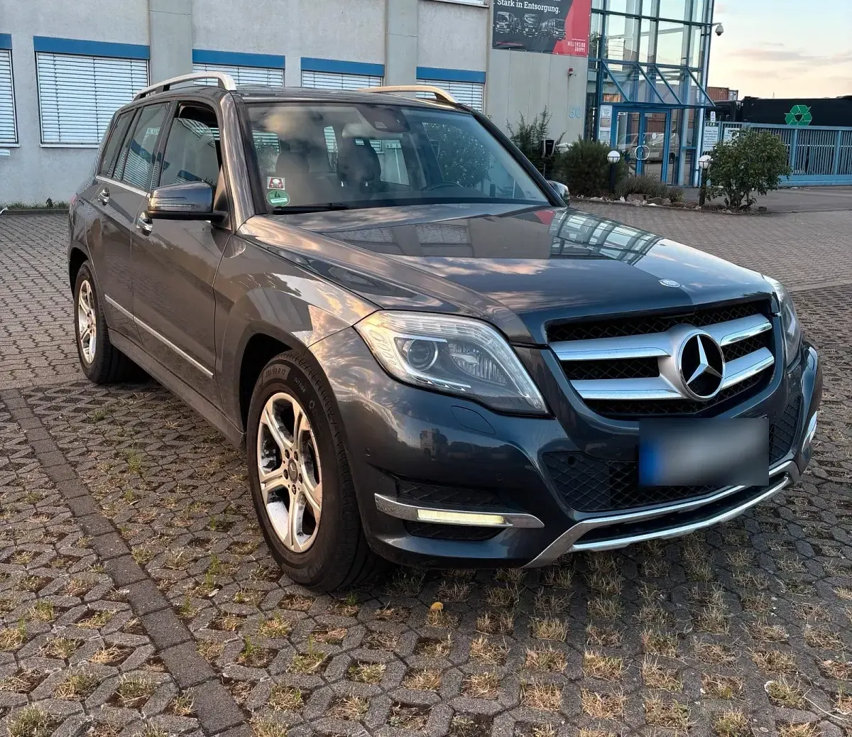 Gebraucht Mercedes GLK250 204 PS (150 kW) 2014 Grau SUV