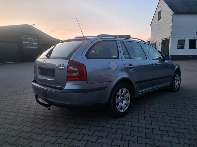 Gebraucht Skoda Octavia 105 PS (77 kW) 2006 Blau Kombi