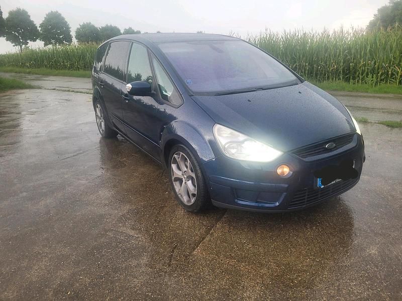 Blau Gebraucht 2007 Ford S-MAX Van / Kleinbus | 2.000 € (Guter Preis) - Bild 1/4