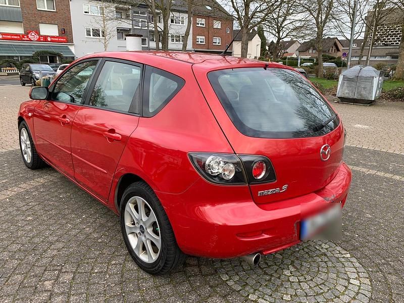Gebraucht Mazda 3 Inclusive 150 PS (110 kW) 2004 Rot Limousine