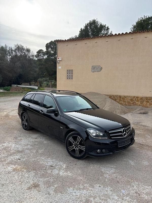 Gebraucht Mercedes C250 204 PS (150 kW) 2013 Schwarz Kombi