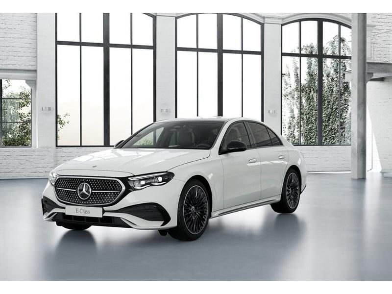 Gebraucht Mercedes E200 AMG 204 PS (150 kW) 2025 Unilack polarweiss Limousine