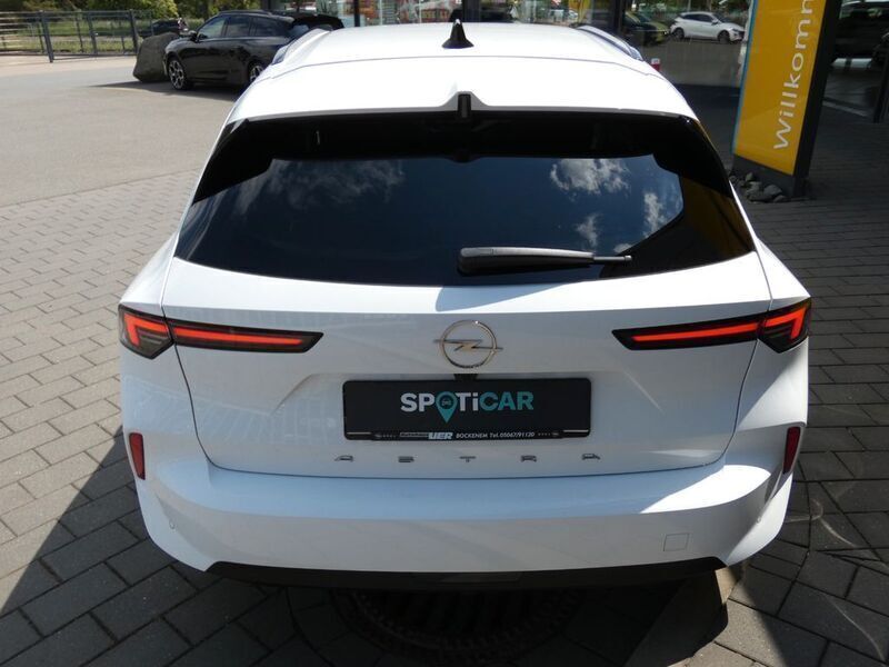 Gebraucht Opel Astra Edition 110 PS (80 kW) 2024 Weiß Kombi