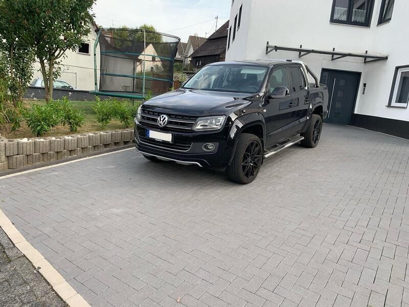Schwarz Gebraucht 2014 VW Amarok Abholung | 20.000 € (Etwas zu teuer) - Bild 1/4