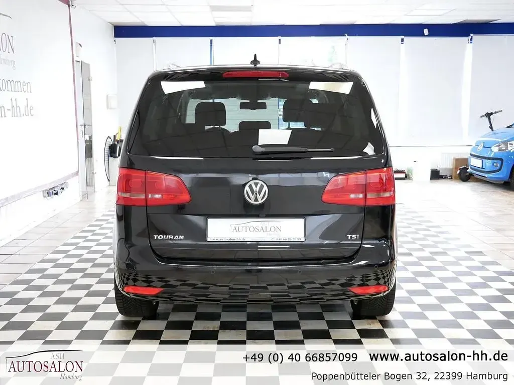 Gebraucht VW Touran Cup 140 PS (102 kW) 2015 Schwarz Van / Kleinbus