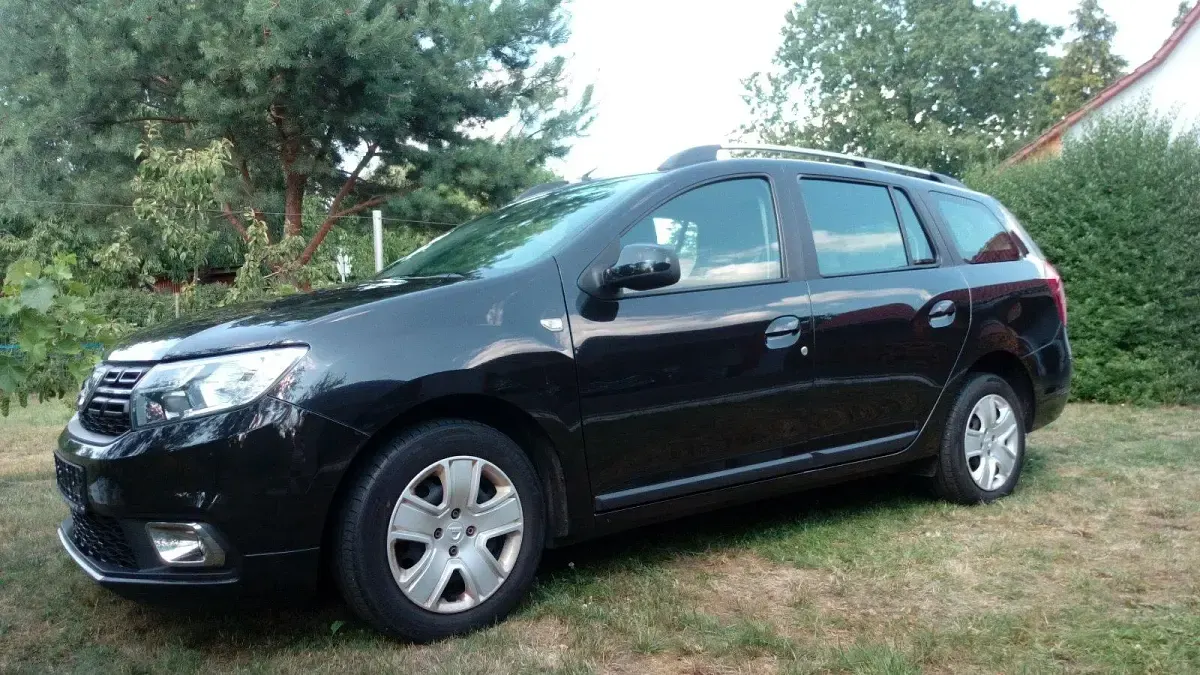Gebraucht Dacia Logan MCV Lauréate 90 PS (66 kW) 2018 Schwarz Kombi