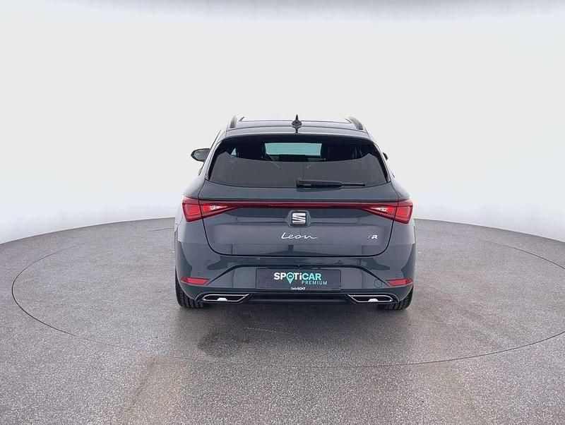 Neu Seat Leon FR 150 PS (110 kW) 2025 Grau Kombi