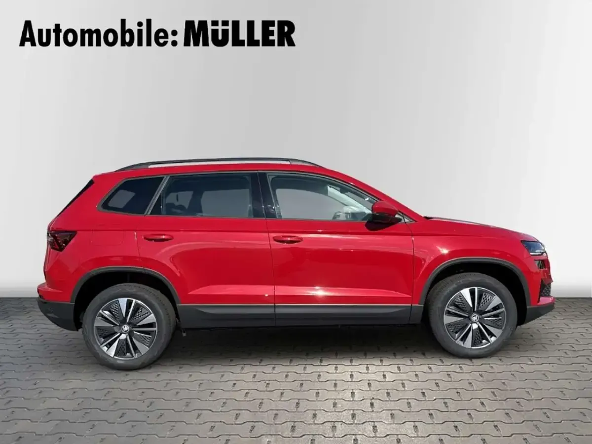 Neu Skoda Karoq 150 PS (110 kW) 2026 Rot SUV