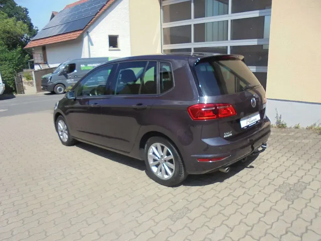 Gebraucht VW Golf VII LOUNGE 110 PS (80 kW) 2015 Kryptongrau metallic Kombi