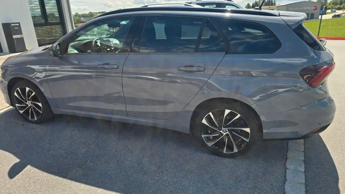 Gebraucht Fiat Tipo 120 PS (88 kW) 2020 Grau Kombi