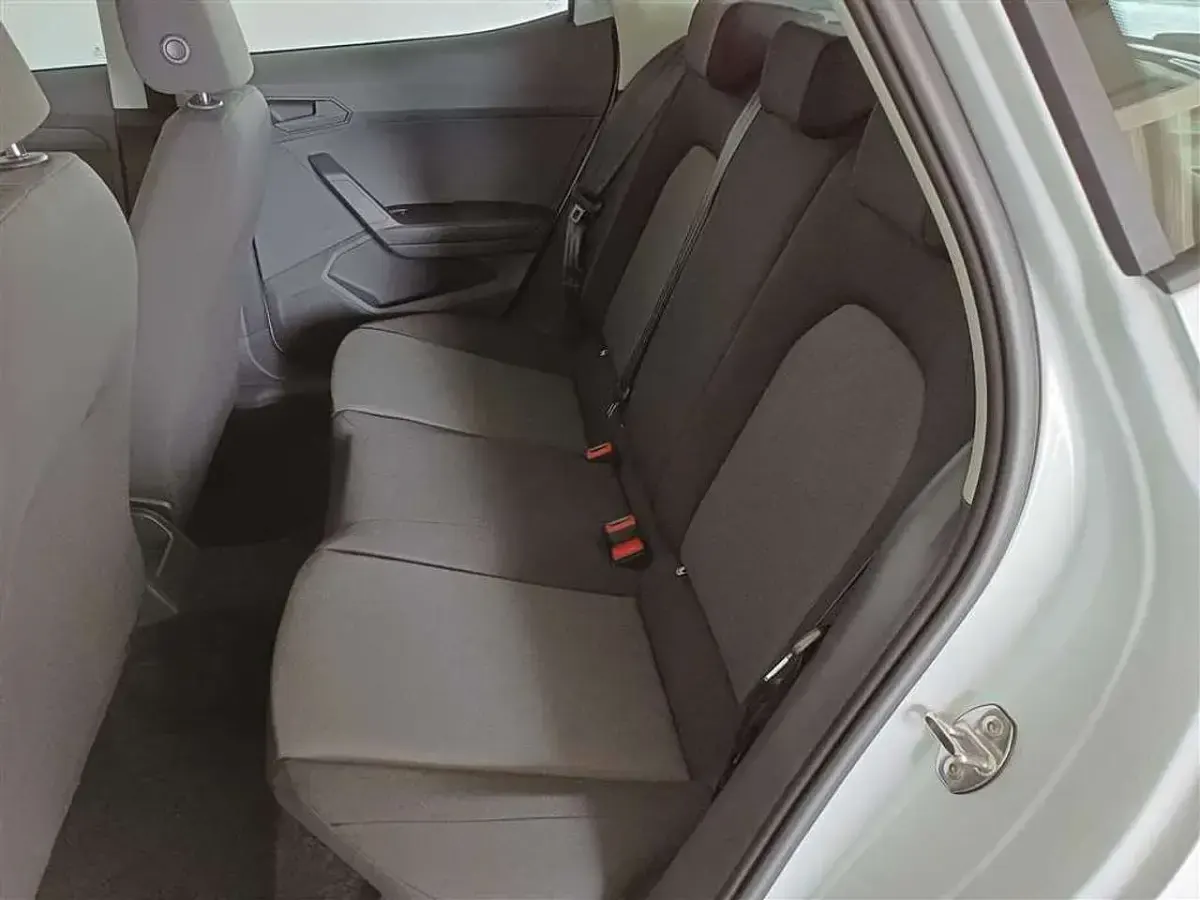 Ny Seat Ibiza Reference 80 HK (58 kW) 2025 Hvid Sedan