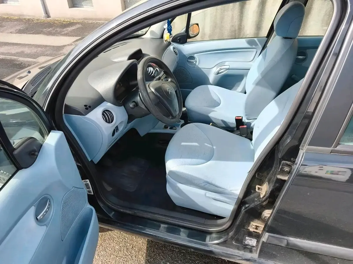 Gebraucht Citroën C3 60 PS (44 kW) 2004 Schwarz Kleinwagen
