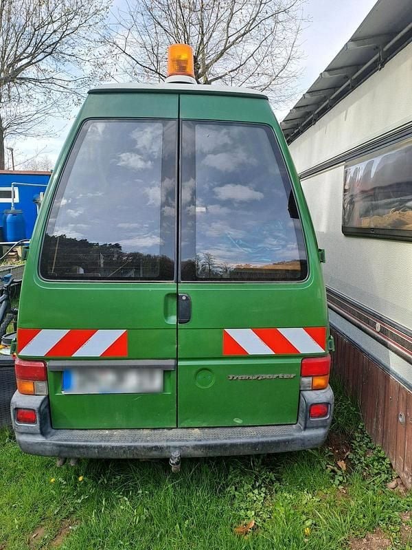 Second-hand VW Transporter 68 CP (50 kW) 1999 Verde Van